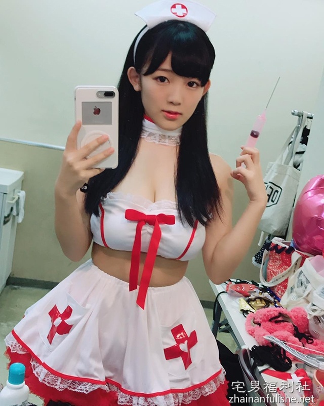 坏孩子领礼物啰!「巨乳圣诞少女」大送白皙奶球胸前缎带也能解开吗? - 第17张 坏孩子领礼物啰!「巨乳圣诞少女」大送白皙奶球胸前缎带也能解开吗? - 第17张