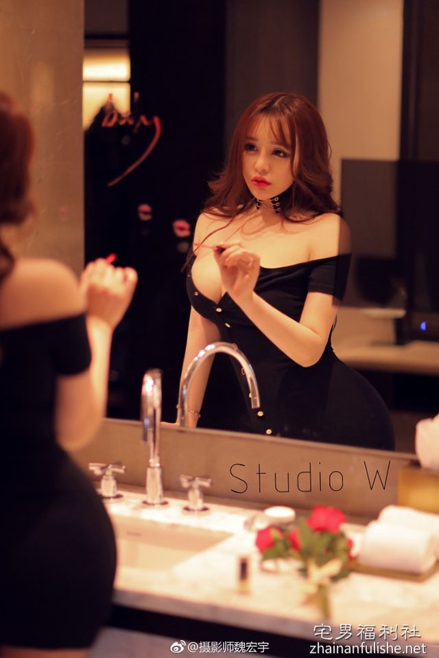 健身房「爆奶正妹」出没!晚上化身「巨乳千金」!美乳翘臀毫不隐藏啊! - 第6张 健身房「爆奶正妹」出没!晚上化身「巨乳千金」!美乳翘臀毫不隐藏啊! - 第6张