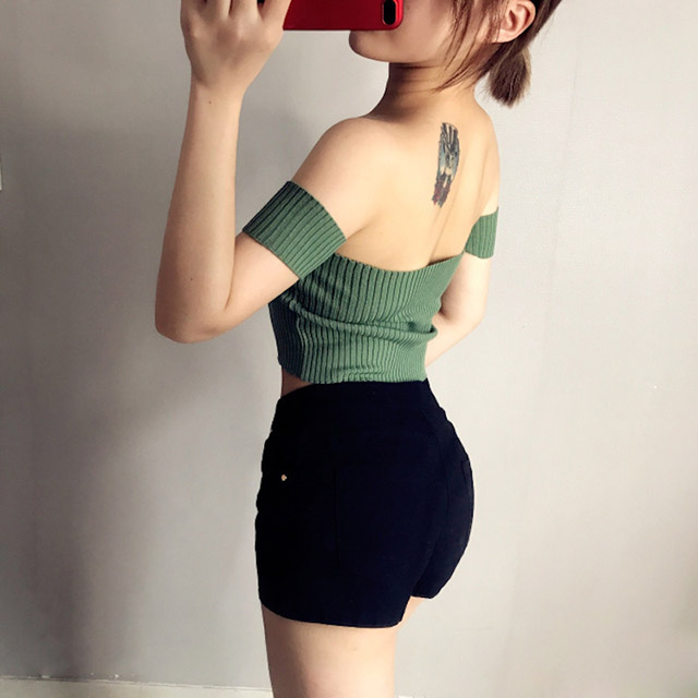 超辣「正妹英文老师」!课余时间「白皙美乳」露好露满!学生上网看到还得了啊… - 第6张 超辣「正妹英文老师」!课余时间「白皙美乳」露好露满!学生上网看到还得了啊… - 第6张