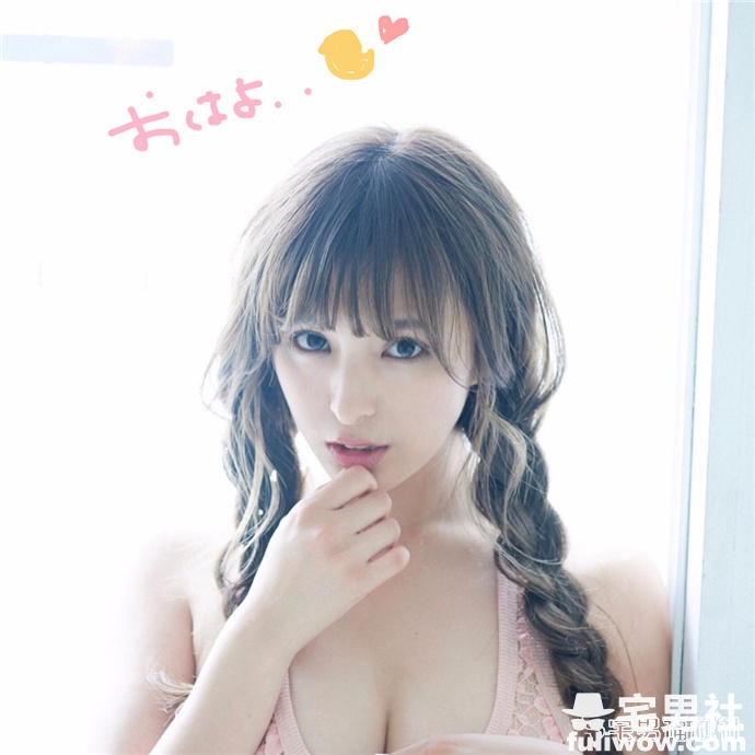 Instagram:这里的图片简直堪比色情网站 - 第5张 Instagram:这里的图片简直堪比色情网站 - 第5张