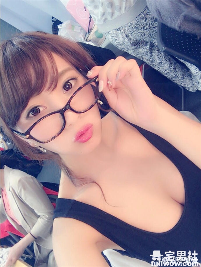 拥有绮丽巨乳的日本写真女尤 森咲智美 - 第9张 拥有绮丽巨乳的日本写真女尤 森咲智美 - 第9张