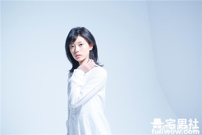 大写的冷漠,三次元十大三无美少女 - 第14张 大写的冷漠,三次元十大三无美少女 - 第14张