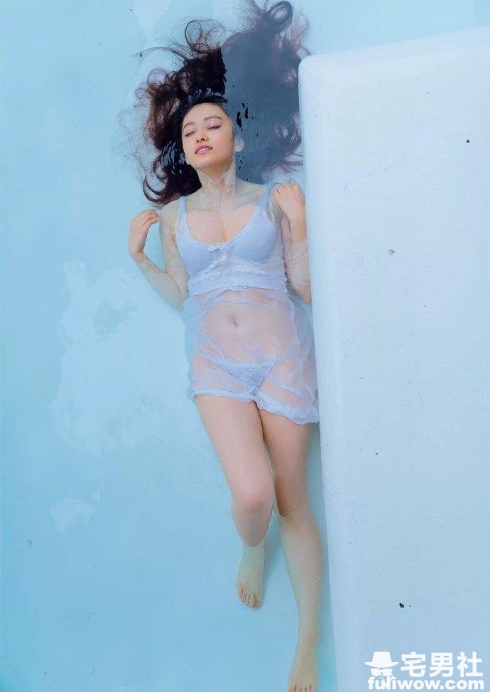 身处日本娱乐圈的处女「山地麻里」写真欣赏 - 第18张 身处日本娱乐圈的处女「山地麻里」写真欣赏 - 第18张