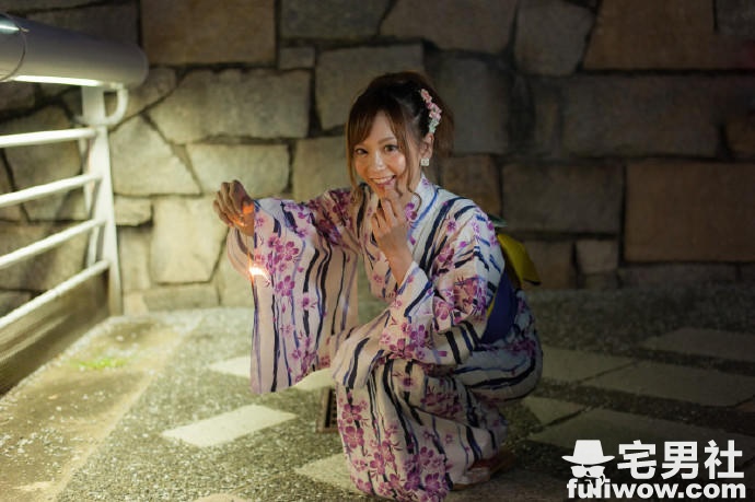 日本2015~2016年度赛车皇后 三城千咲 - 第13张 日本2015~2016年度赛车皇后 三城千咲 - 第13张