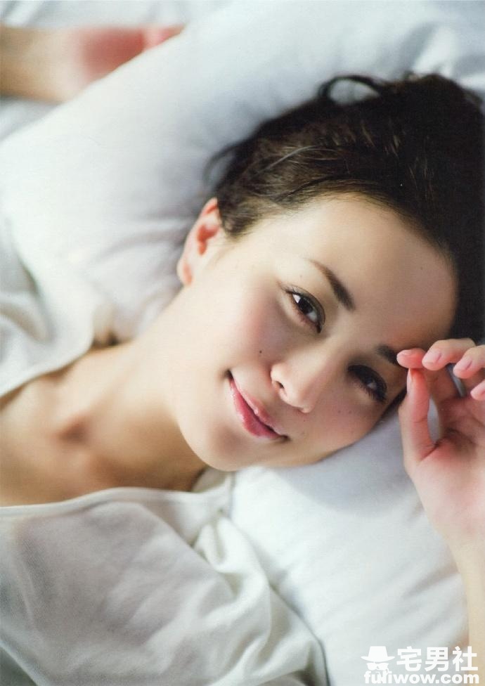 柔嫩婉约的气质型美女 比嘉爱未 - 第6张 柔嫩婉约的气质型美女 比嘉爱未 - 第6张