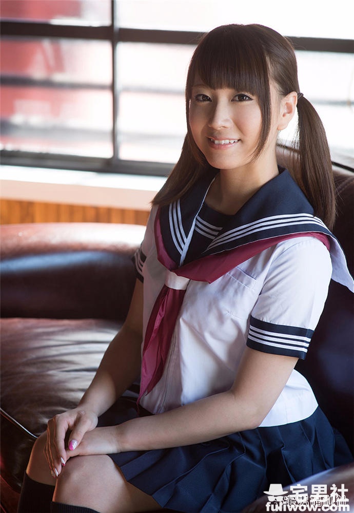 「生日」成绩亮眼的新生代艾薇女尤 初川南(初川みなみ) - 第2张 「生日」成绩亮眼的新生代艾薇女尤 初川南(初川みなみ) - 第2张