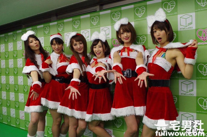 剩蛋快乐!日本有一半孩子认为圣诞老人是艾薇女尤 - 第2张 剩蛋快乐!日本有一半孩子认为圣诞老人是艾薇女尤 - 第2张