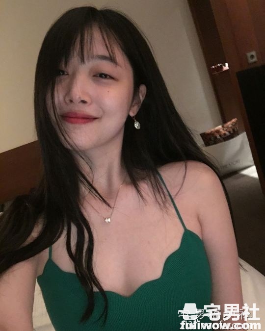 「乳头解放」并不是为了让你们视奸好吗,单纯只是老娘爽 - 第2张 「乳头解放」并不是为了让你们视奸好吗,单纯只是老娘爽 - 第2张