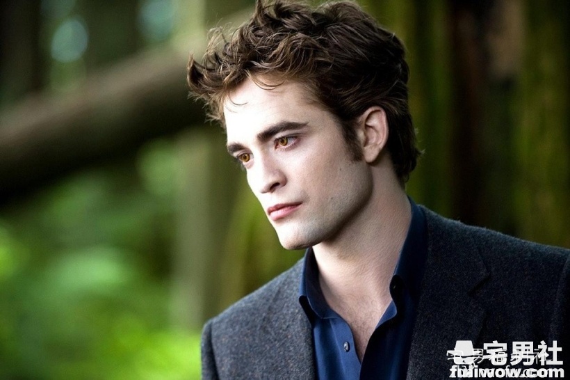 新任黑暗骑士可能会是罗伯派汀森,蝙蝠侠角逐进入最后谈判 - 第2张 新任黑暗骑士可能会是罗伯派汀森,蝙蝠侠角逐进入最后谈判 - 第2张