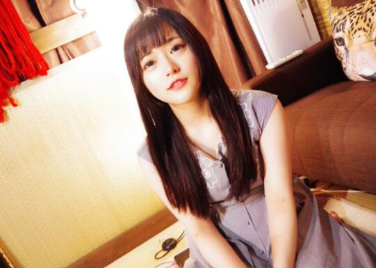 DIC-063 18岁经验丰富的重口味新人(中森彩)登场