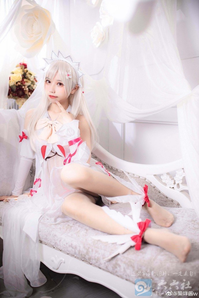 妹子图@果咩酱w 就连李李七七喜喜都没有她萌