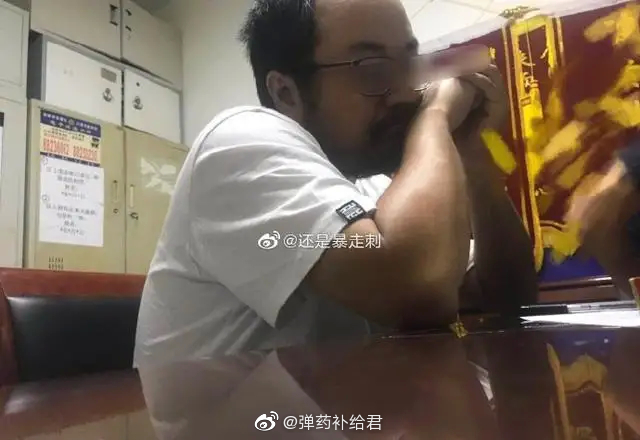 “浆果儿”原版视频事件始末梳理,B站浆果儿被摄影师胁迫是怎么回事?