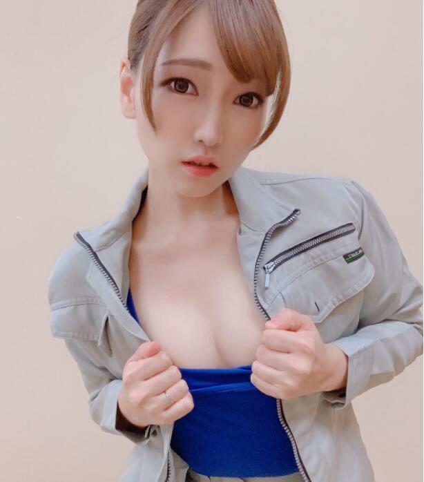 IESM-048 紧缚鞭打加滴油!星雨理(星あめり)痛并快乐着