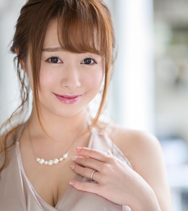 白石茉莉奈没有引退,目标是干十年