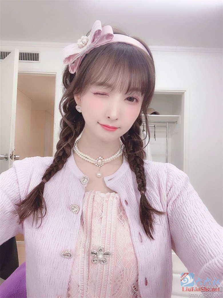 三上悠亚、天使萌这类S级的顶级女神到底有多赚钱?