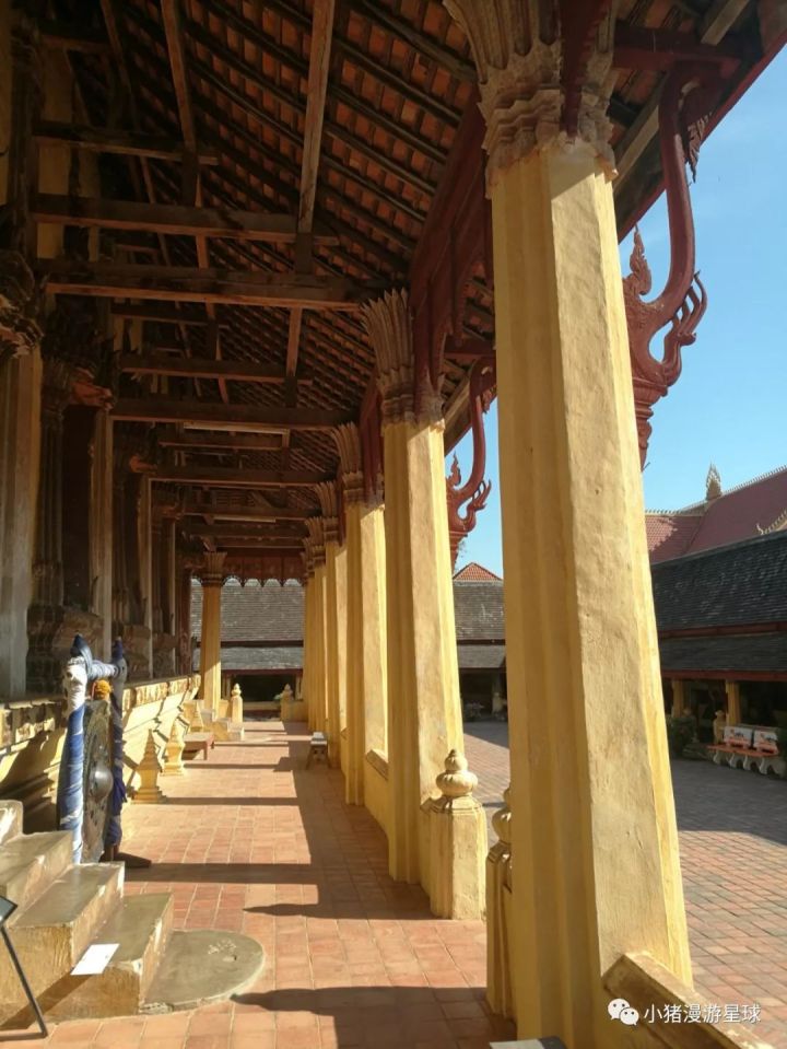 老挝是个什么样的国家?