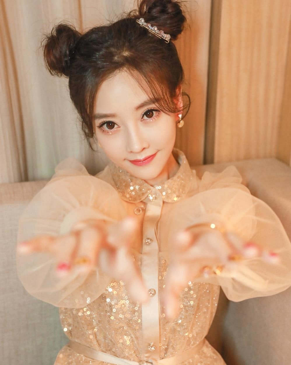 冯提莫黑历史已淡去,斗鱼三足鼎立的周二珂和陈一发呢? 全网热点精选 第16张-宅男社 冯提莫黑历史已淡去,斗鱼三足鼎立的周二珂和陈一发呢? liuliushe.net宅男社 第16张