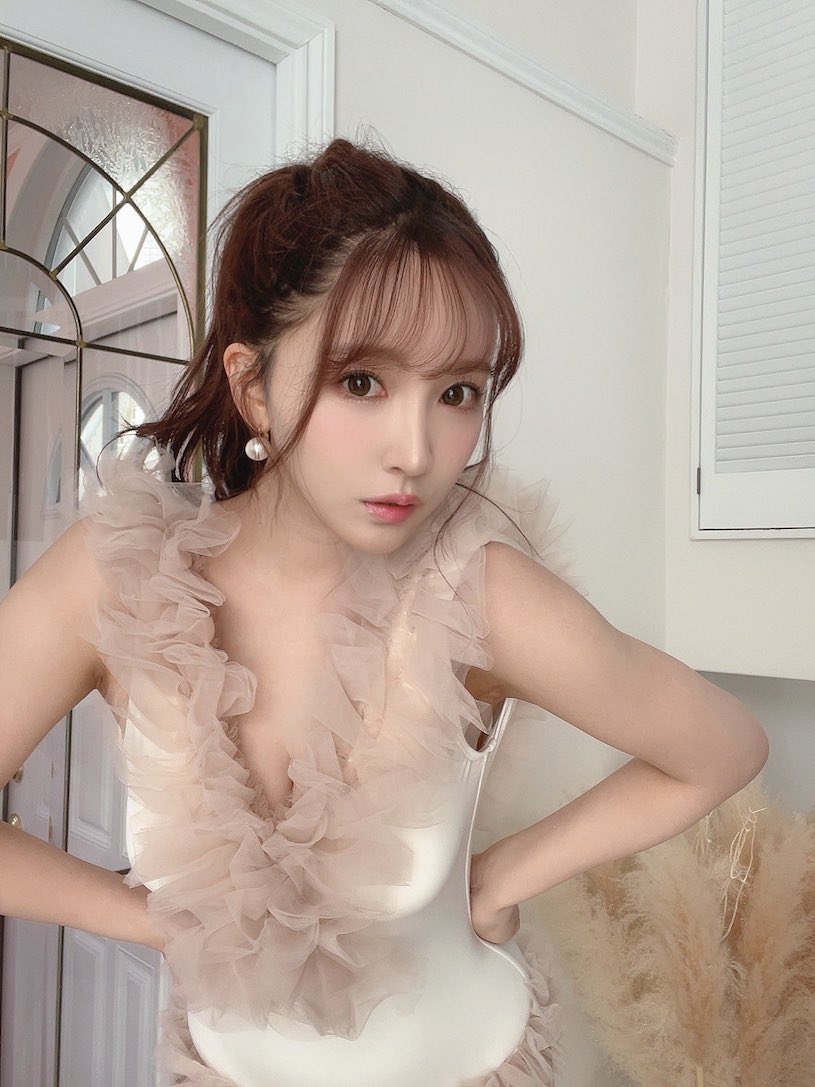 超人气女神《三上悠亚》精选作品推荐及封面图片预览-星玉馆