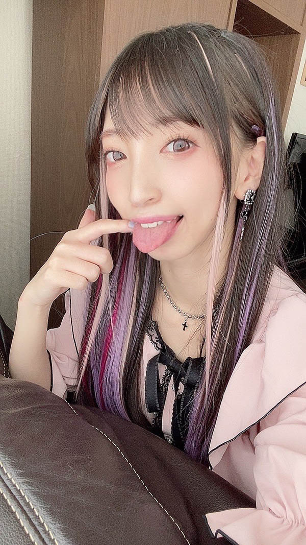 图片[2]-萝莉系AV女优《冬爱琴音》精选作品推荐封面及剧情图片介绍-星玉馆