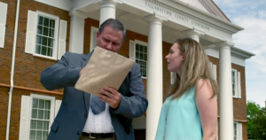 电影《南部僵尸来袭》一场荒诞与恐惧交织的末日狂欢-星玉馆