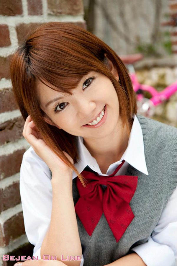 C奶短发小只马正妹《希美真由》精选作品推荐封面及剧情图片介绍-星玉馆