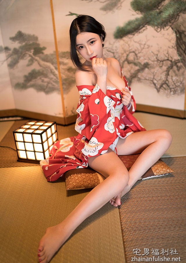 包不住的和服「嫩乳诱惑」！完美「水滴状」重到撑不住，只好摊桌上了！ - 第6张