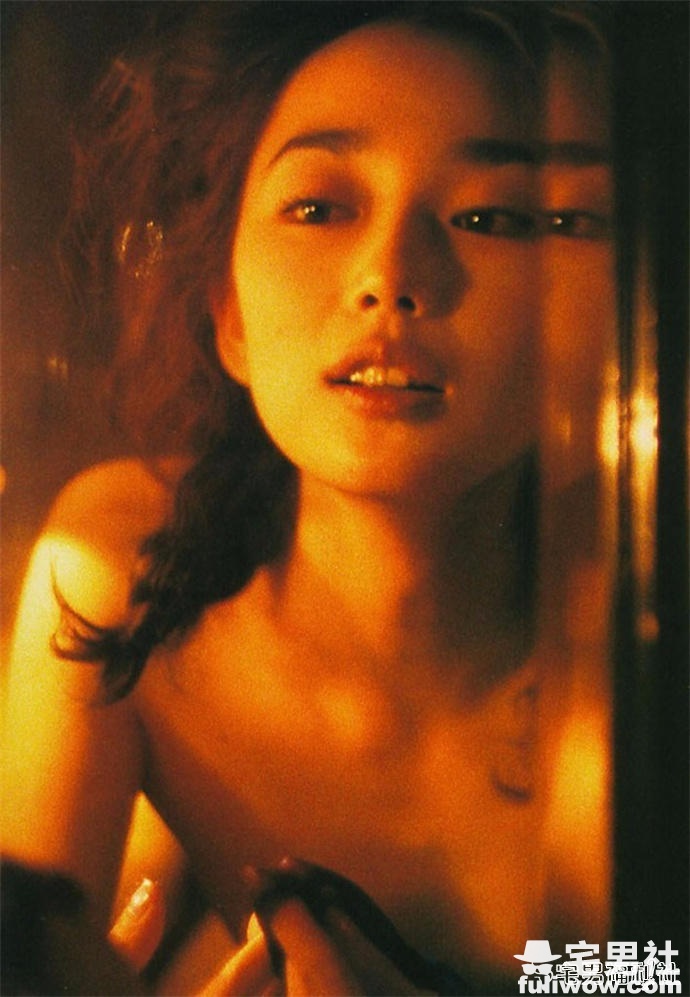 扮猪吃老虎的玉女，传说中的魔性美女 叶月里绪菜 - 第16张