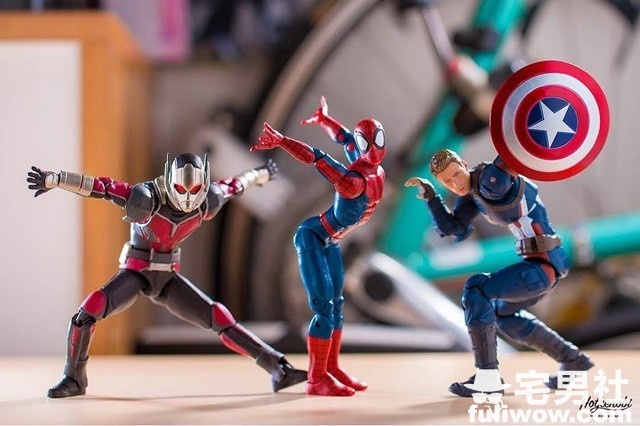 图片[4]-《超级英雄们的愉快日常生活》没想到死侍和蜘蛛人竟是好基友？！-星玉馆