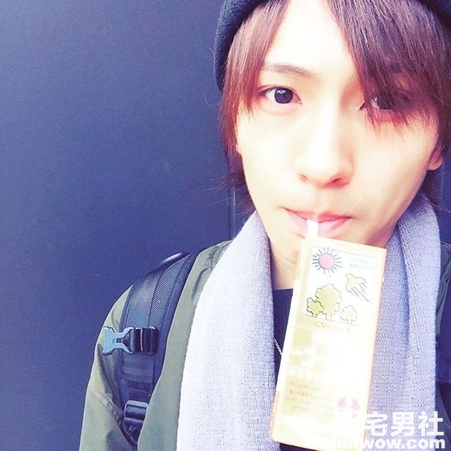 图片[7]-演员《财木琢磨》粉丝见面会，反差萌爆粉丝心-星玉馆