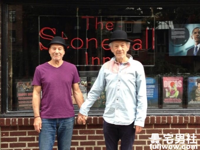 图片[9]-老年组发糖《X教授和万磁王又亲了》，公然在帝国颁奖典礼bobo-星玉馆