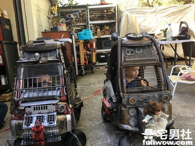 图片[7]-牛叉老爸把娃娃车改造成《疯狂麦斯》里的超威铠甲车！-星玉馆