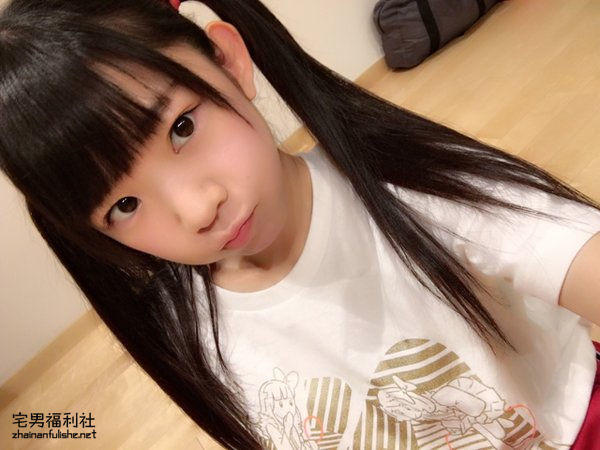 下课咯！F罩杯的长泽茉里奈带你去学校探险-星玉馆