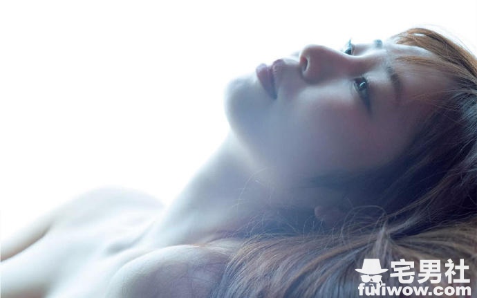 《塩地美澄》纵横日本写真界和主播台的F杯美女-星玉馆