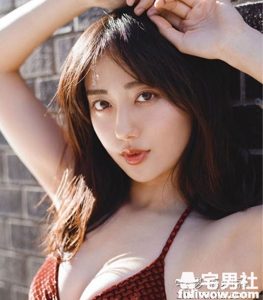 多年不见！重逢上摩铁「泡汤+摸抠」最后关头不给X…却主动口爆 - 第2张