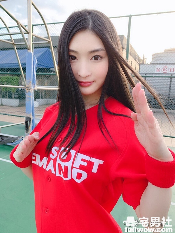 一年一度！FANZA成人赏结果发表，新科艾薇影后当场激动落泪啦！ - 第12张