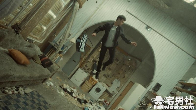 《天使追杀令》，只要谢我，不必谢神。 - 第2张