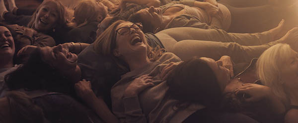 《老娘爱最大》，茱莉安摩尔一枝独秀。 - 第4张