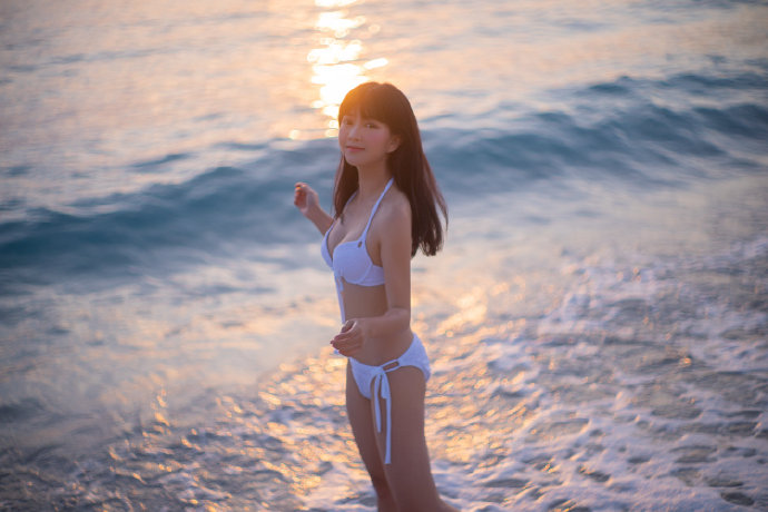 图片[3]-妹子图@澪mio兔兔纸 在爱琴海日落下的清凉-星玉馆