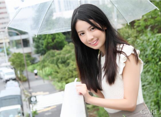 曾是AKB48的纱凪美羽惨淡收场