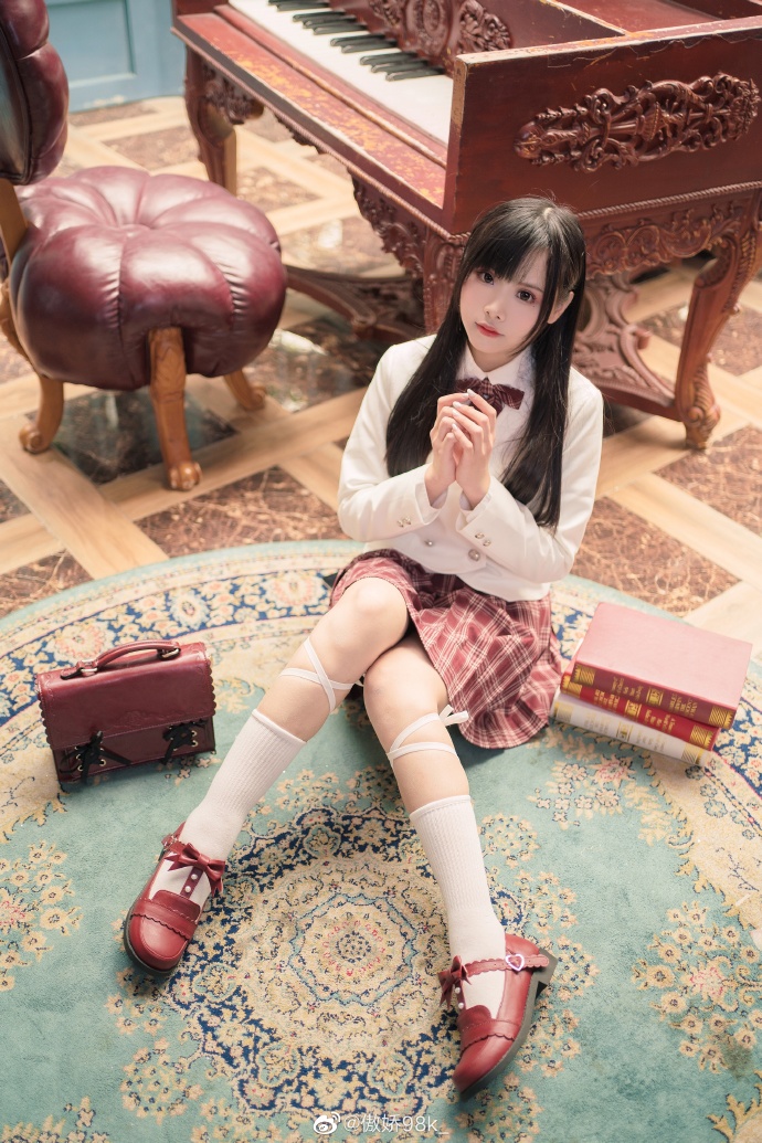 图片[9]-妹子图@傲娇98k_文青小少女-星玉馆