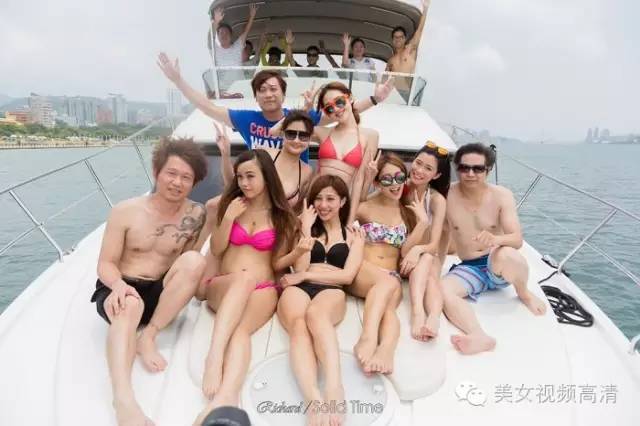 海天盛筵派对上的那些游艇美女们-星玉馆