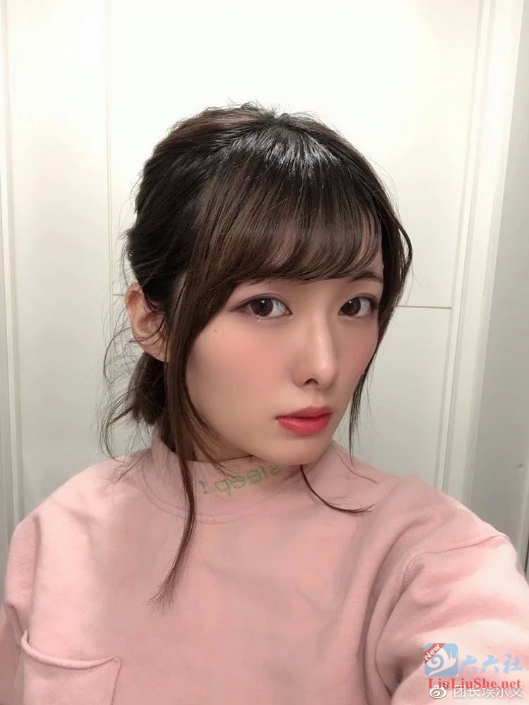 小泉日向为什么这么火？她竟是女演员中的“要你命3000”-星玉馆
