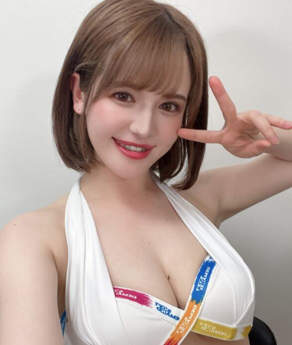 图片[2]-千鹤惠麻(千鹤えま)作品STARS-619混血正妹要当大明星-星玉馆