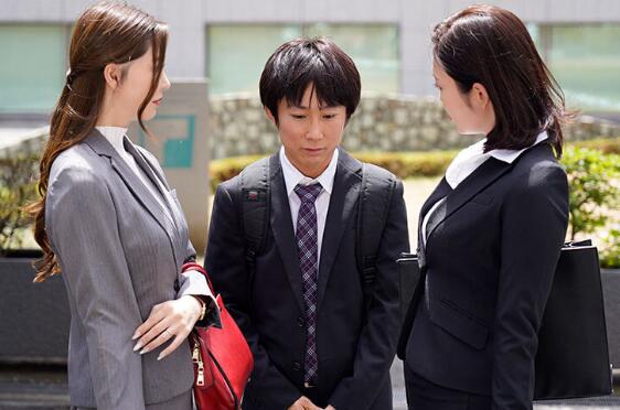 冲宫那美和爱弓凉共演作品(JUQ-532)修学旅行与教师相部屋-星玉馆