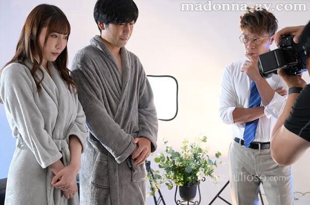 图片[2]-日下部加奈剧情作品(JUQ-580)和上司拍照意乱情迷-星玉馆