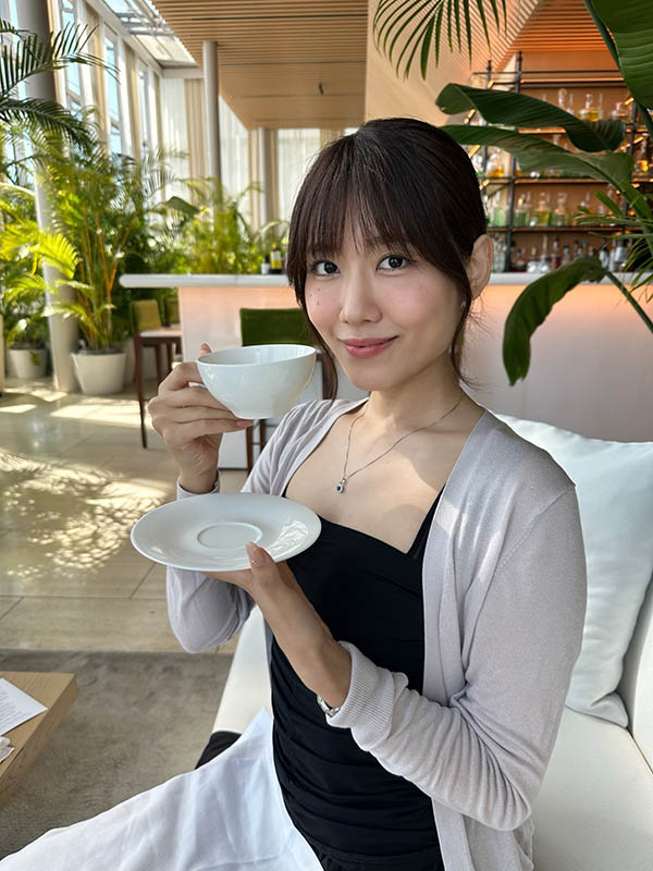 神宫寺ナオ（神宫寺奈绪）最新作品MIDA-356封面及图片剧情介绍-星玉馆