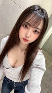 白领OL人妻「辻芽爱里」精选作品推荐封面及图片剧情介绍-星玉馆