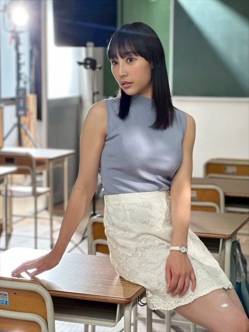 「白浜果歩」最新作品MIKR-064封面及图片剧情介绍-星玉馆