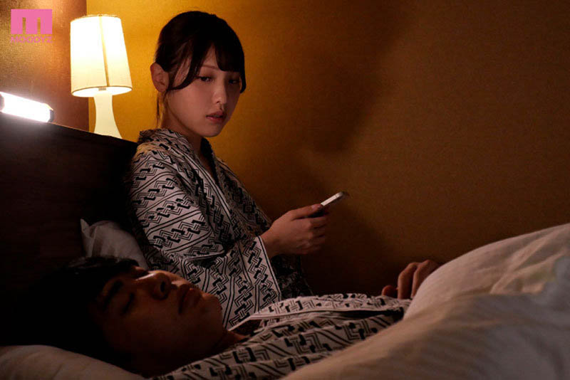 图片[3]-白桃はな(白桃花)最新作品MIAA-780封面及剧情图片介绍-星玉馆