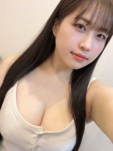 岸和水作品pkpr-006封面及剧情图片介绍-星玉馆